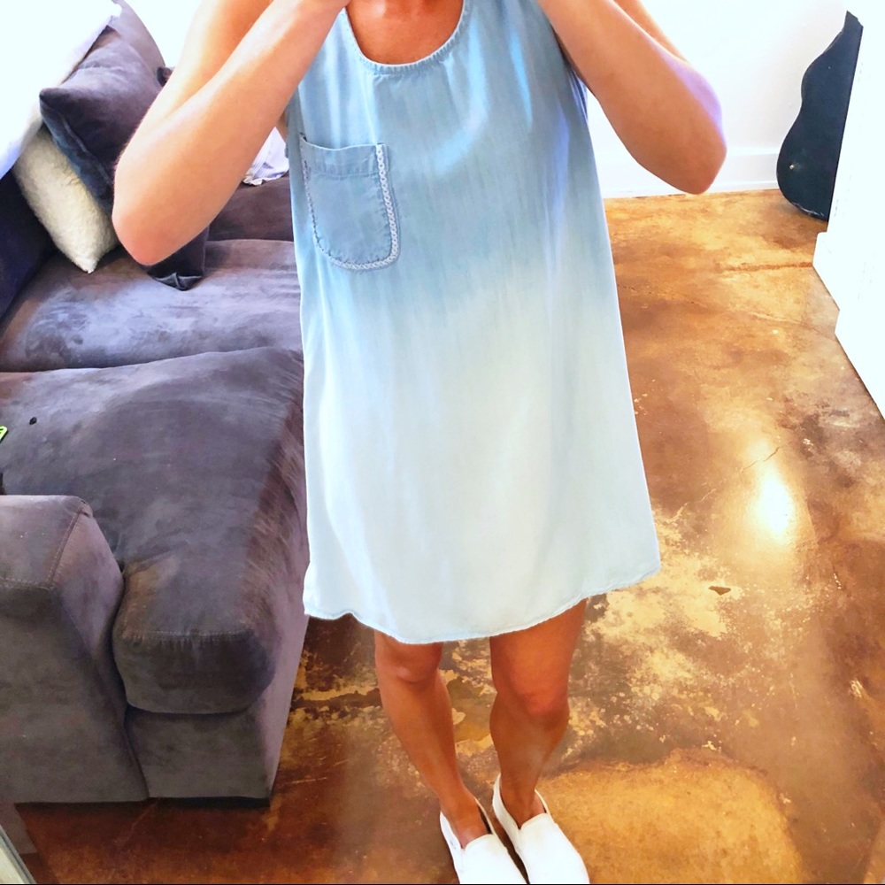 NWOT Pants Store Ombré Chambray Shift Dress
